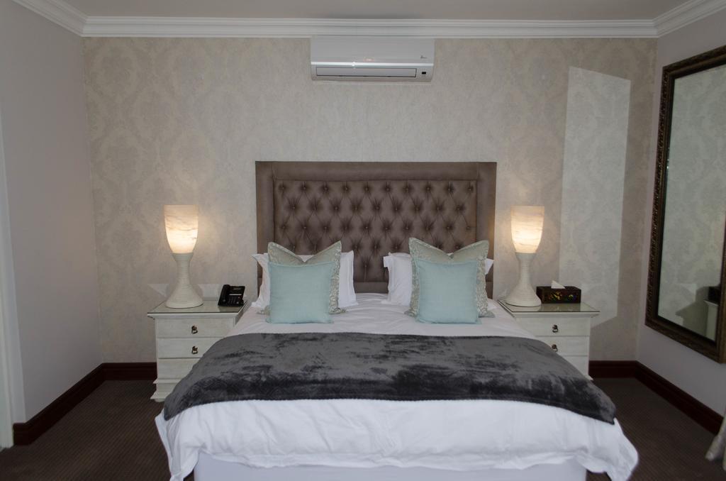 Classique Grace Boutique Hotel Sandton Bilik gambar