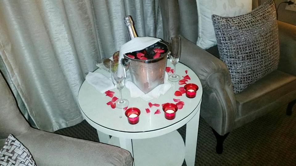 Classique Grace Boutique Hotel Sandton Luaran gambar