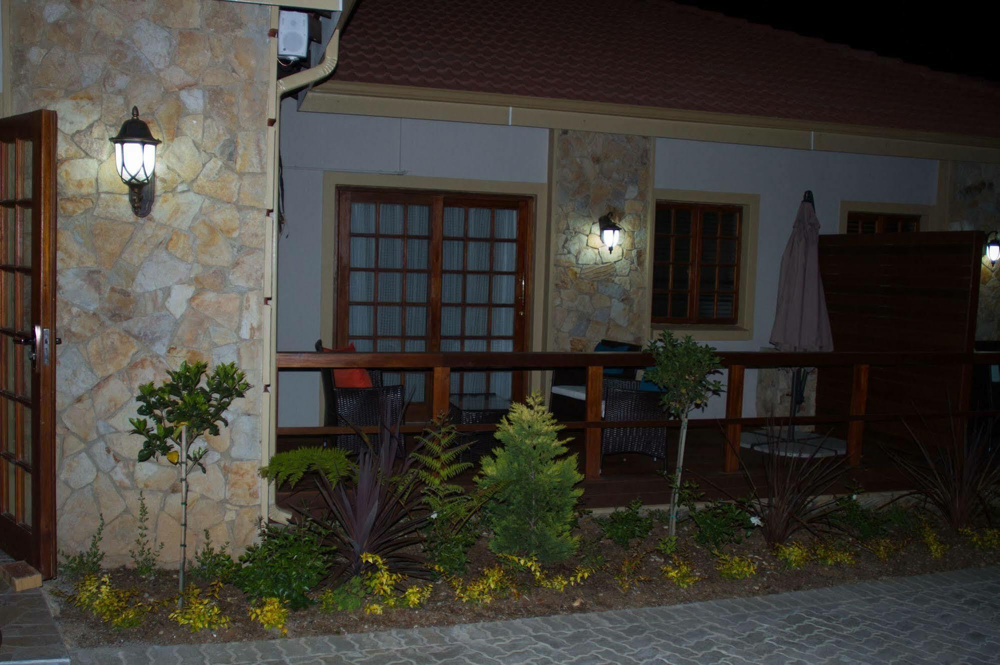 Classique Grace Boutique Hotel Sandton Luaran gambar