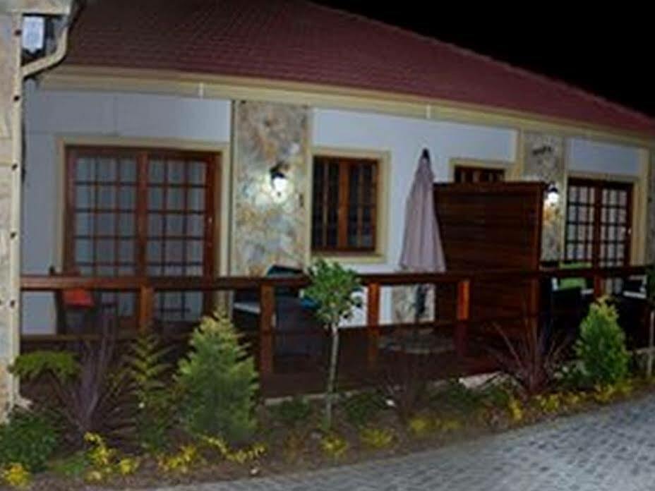 Classique Grace Boutique Hotel Sandton Luaran gambar