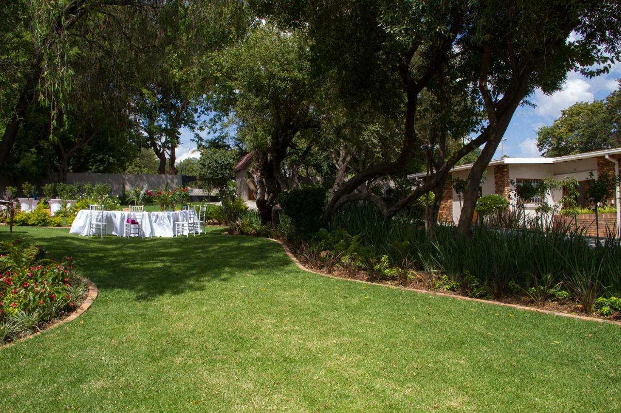 Classique Grace Boutique Hotel Sandton Luaran gambar